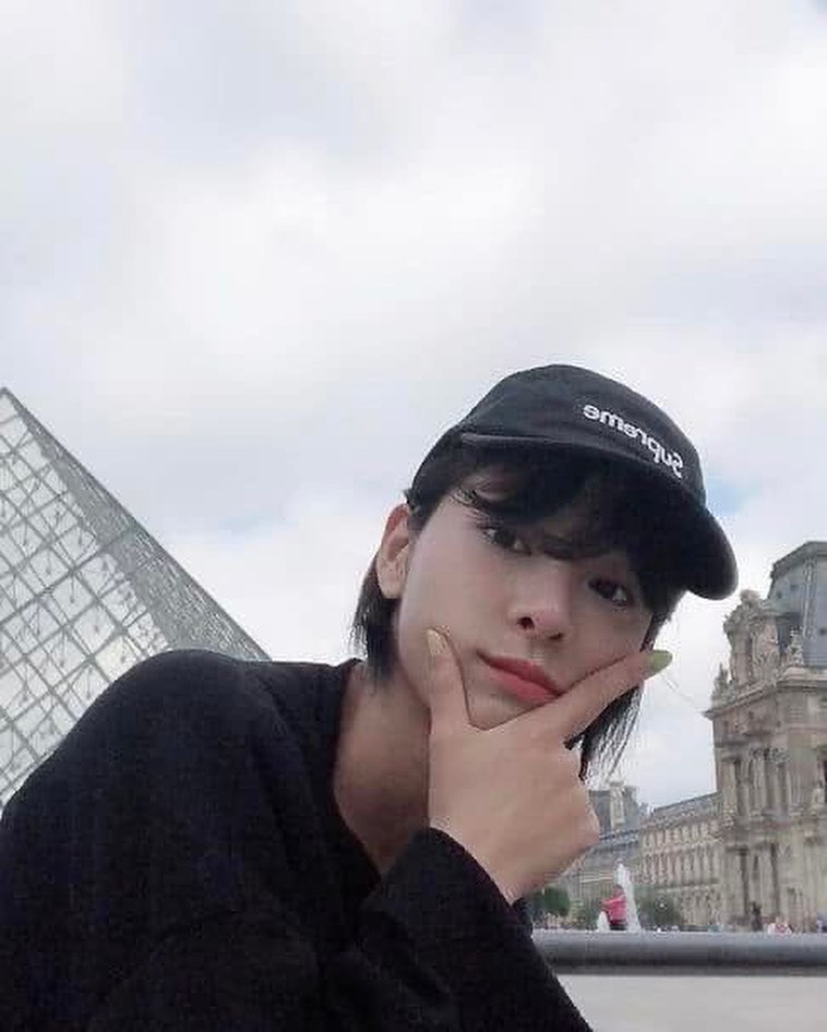 힙해지는 슈프림 캡 쓰기🧢❤️‍🔥 이미지6