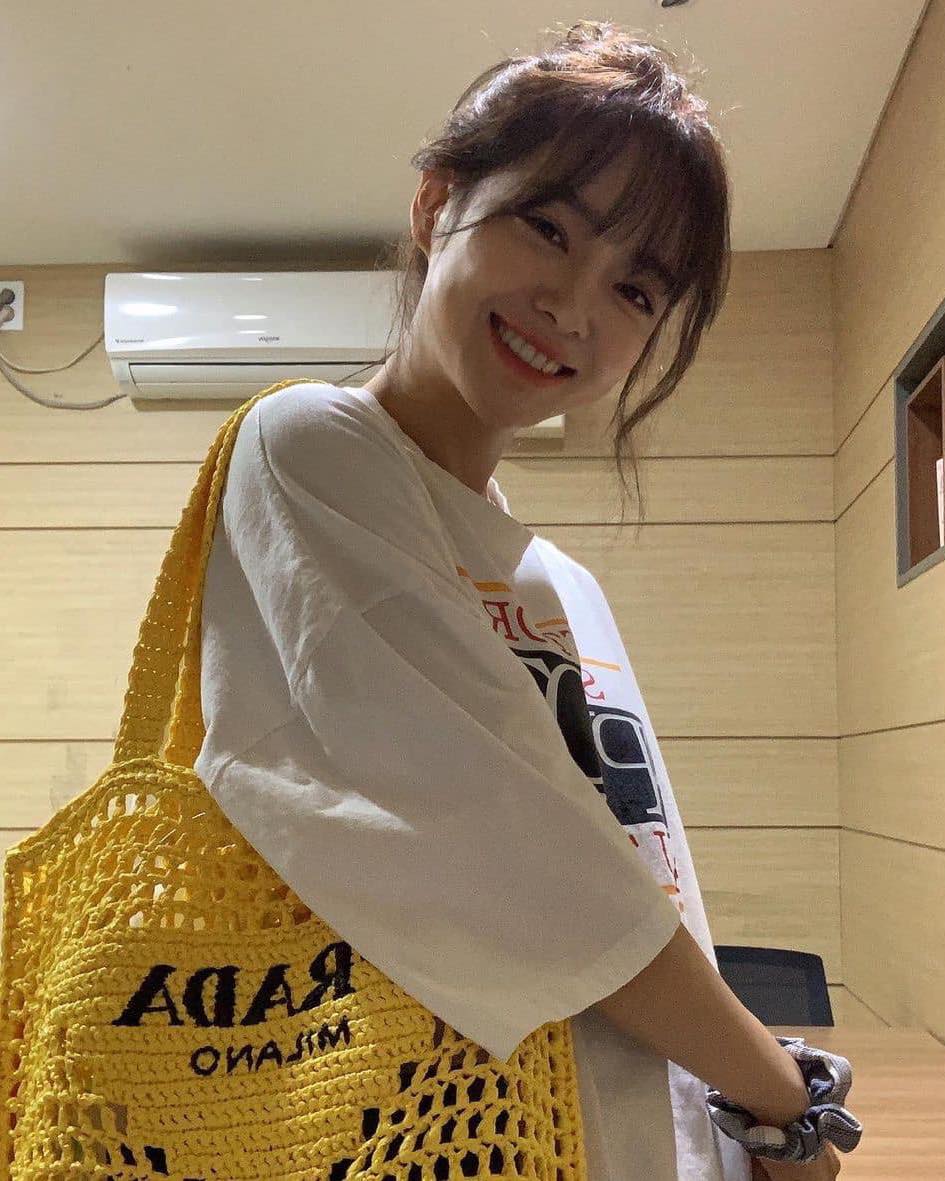 여름에는 프라다 그물백🕸️🩷 이미지9