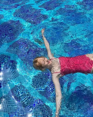 올여름 모노키니 컬러픽👙🩷핑크 이미지