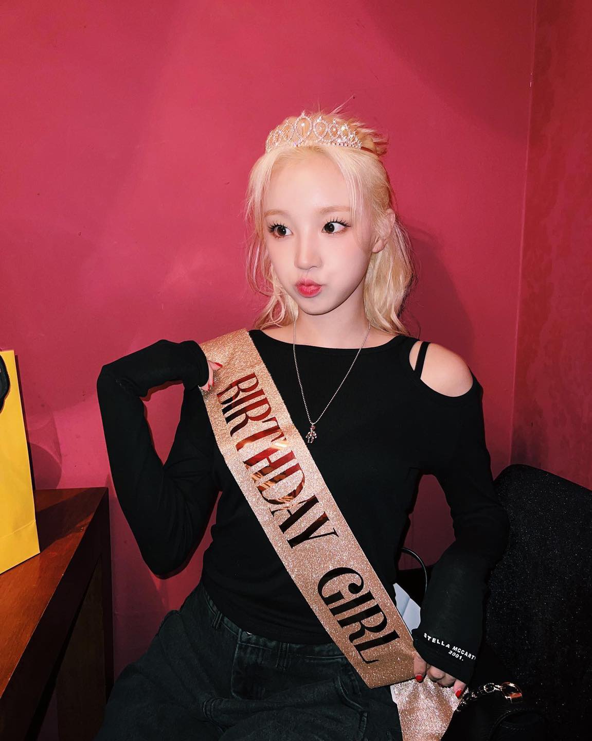 생일에 공주파티 필수 알지?👸🏻🎂 이미지