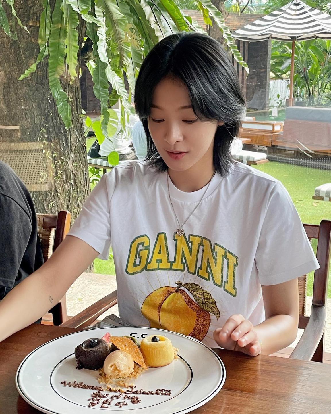 설인아 이미지