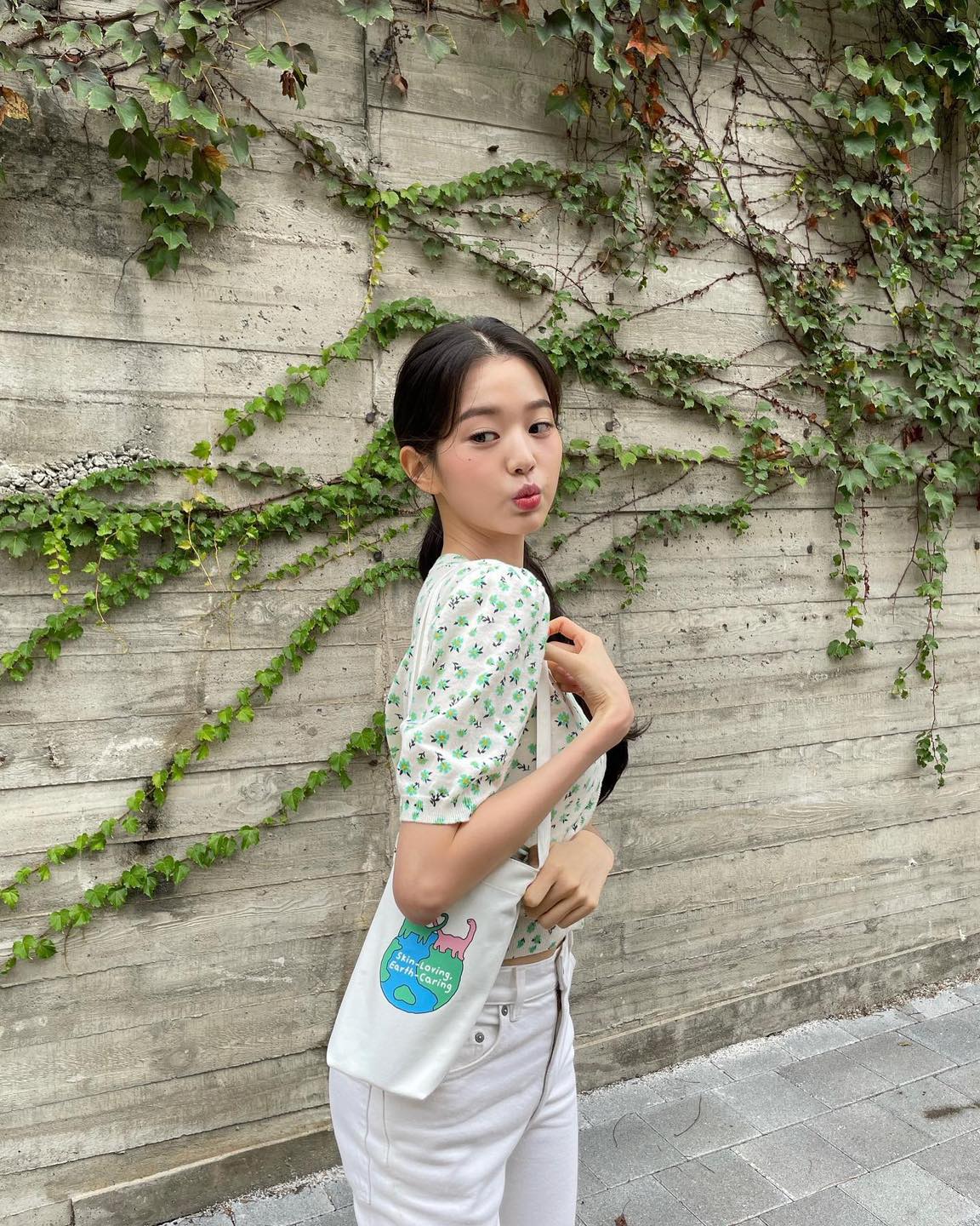러블리 한스푼💐꽃무늬 블라우스 이미지