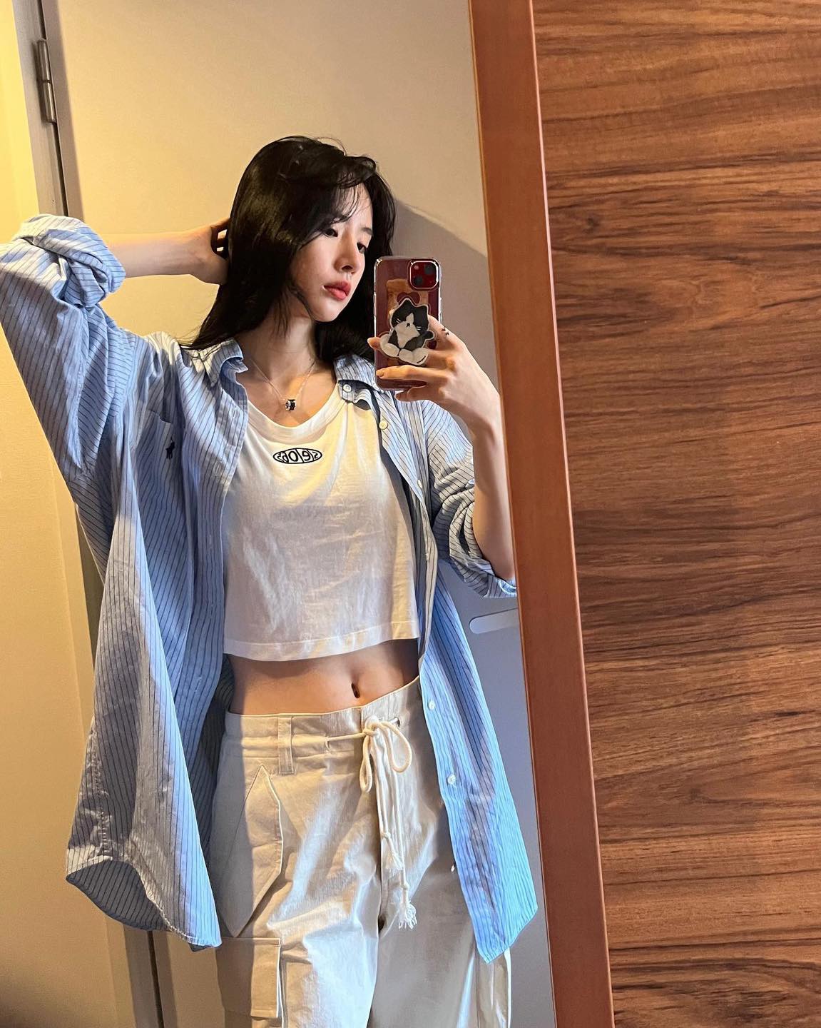 시원하게🩵🤍스트라이프 셔츠 이미지