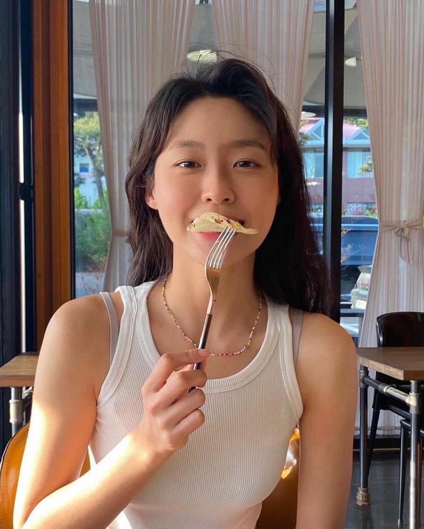 톡톡 튀는 비즈목걸이 할래🍭🩵 이미지