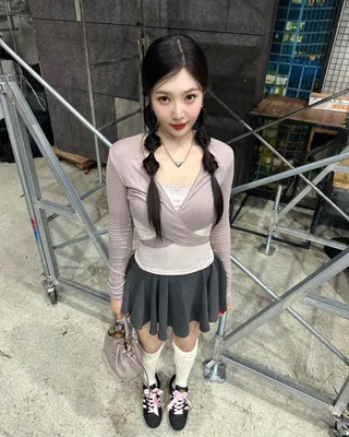 요즘 조이는 @발레코어룩🩰🩶 이미지