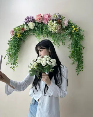 청바지 + 화이트👖🤍꿀조합 이미지