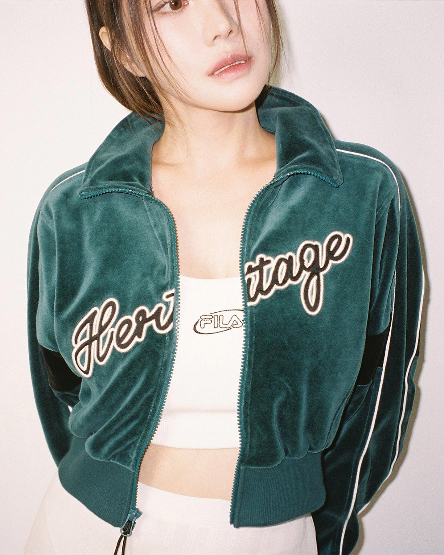 휠라 x 앨리스 펑크🩵협업 클라스
헤리티지에 Y2K무드 추가❤️💙스타일 장인 앨펑이 참여한 23FW 8/24(목) 오전 11시 런칭 #광고 이미지2