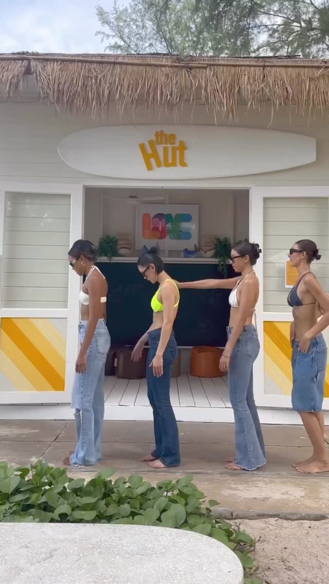 비키니에 데님 농협은행👙👖 이미지