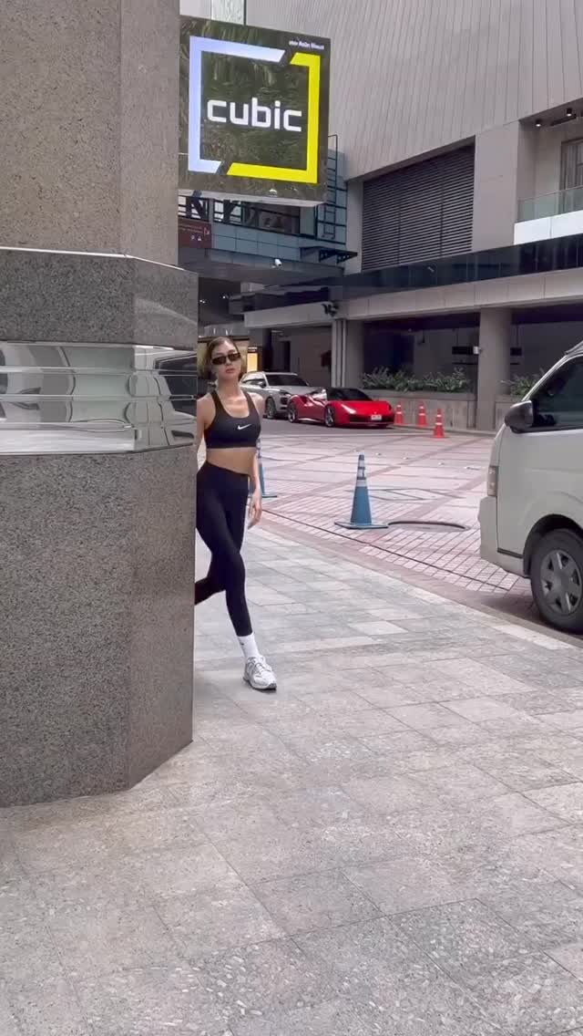 역시 운동룩은 블랙이 좋지🖤⚽️ 이미지