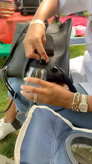 친구 생일선물로 딱인 백팩🎒🍷 이미지