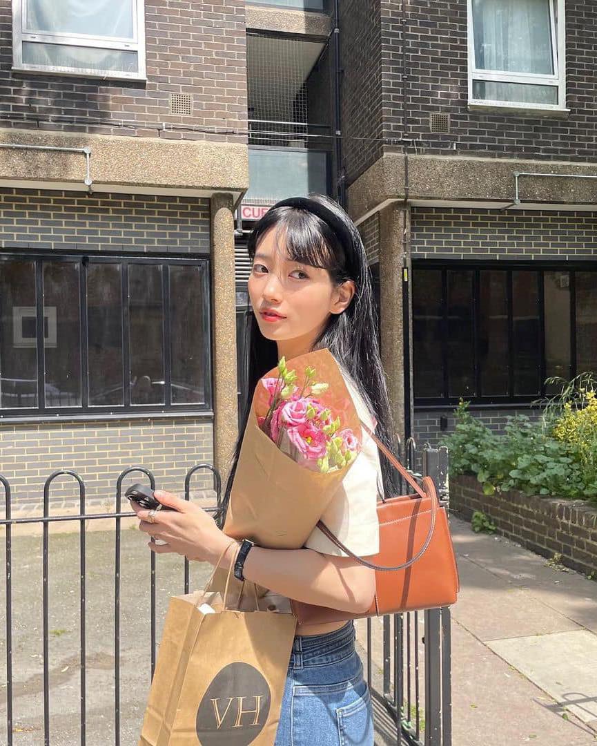러블리함 가득🖤🩷머리띠 활용법 이미지