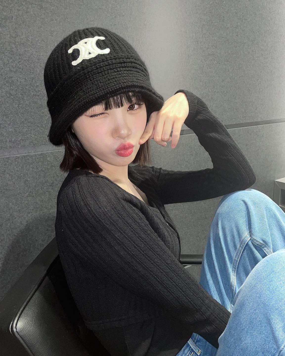 기본 검정 가디건@챙기자☑️🖤 이미지"