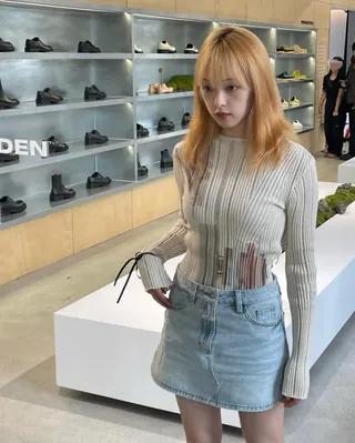 가을엔 심플한 데님스커트💙🤍 이미지