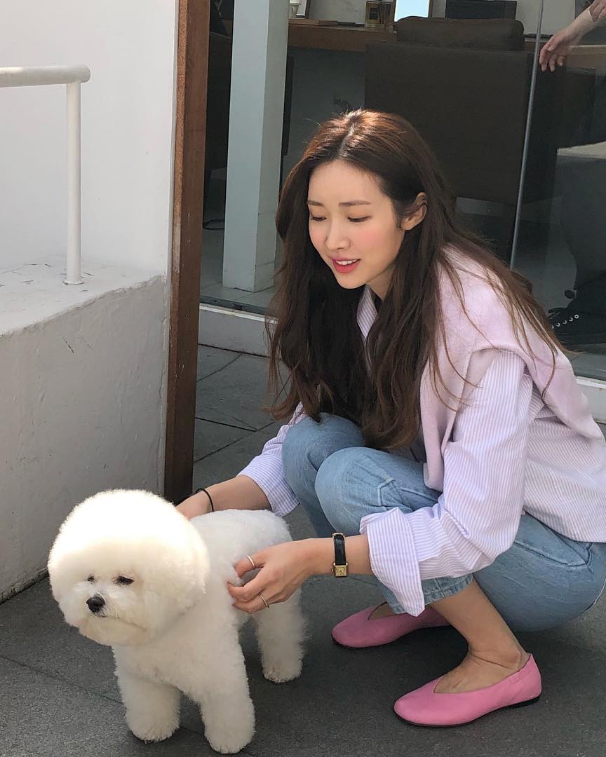 셔츠에 걸치는게 멋인 계절🍂🤍 이미지