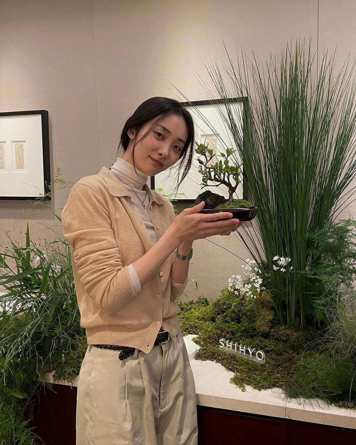 가을 출근룩🩶🤎가디건+슬랙스 이미지