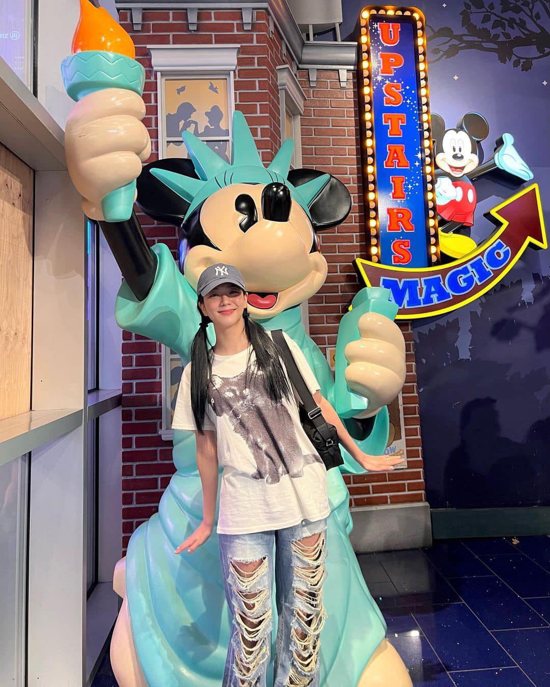 주말엔 양키즈 볼캡 쓰자🧢🗽 이미지