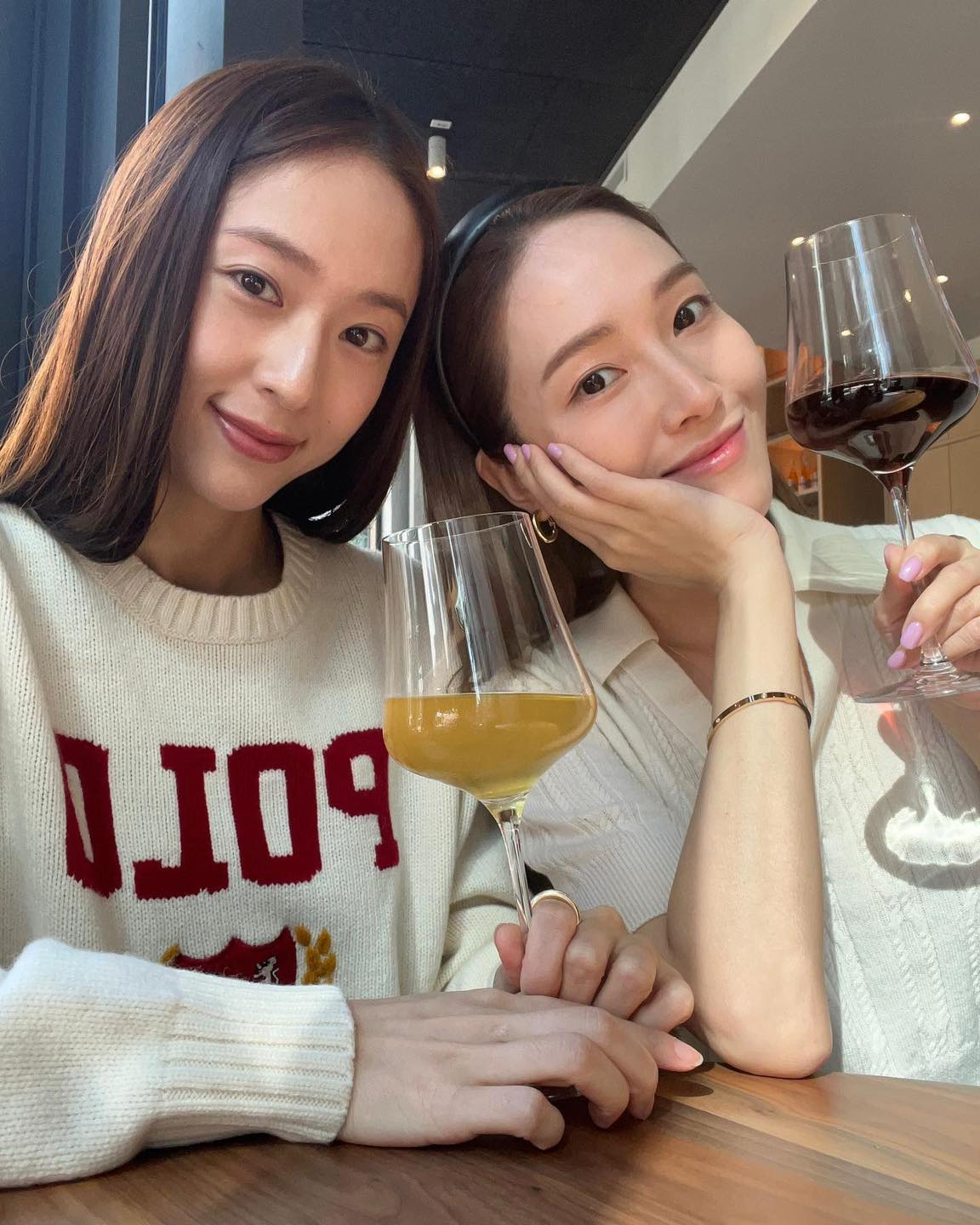 사이좋은 정자매👭🏻🤍가을 트윈룩 이미지7