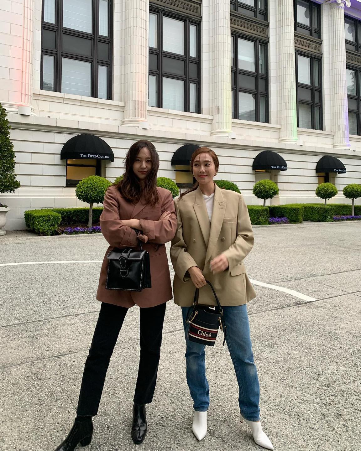 사이좋은 정자매👭🏻🤍가을 트윈룩 이미지5