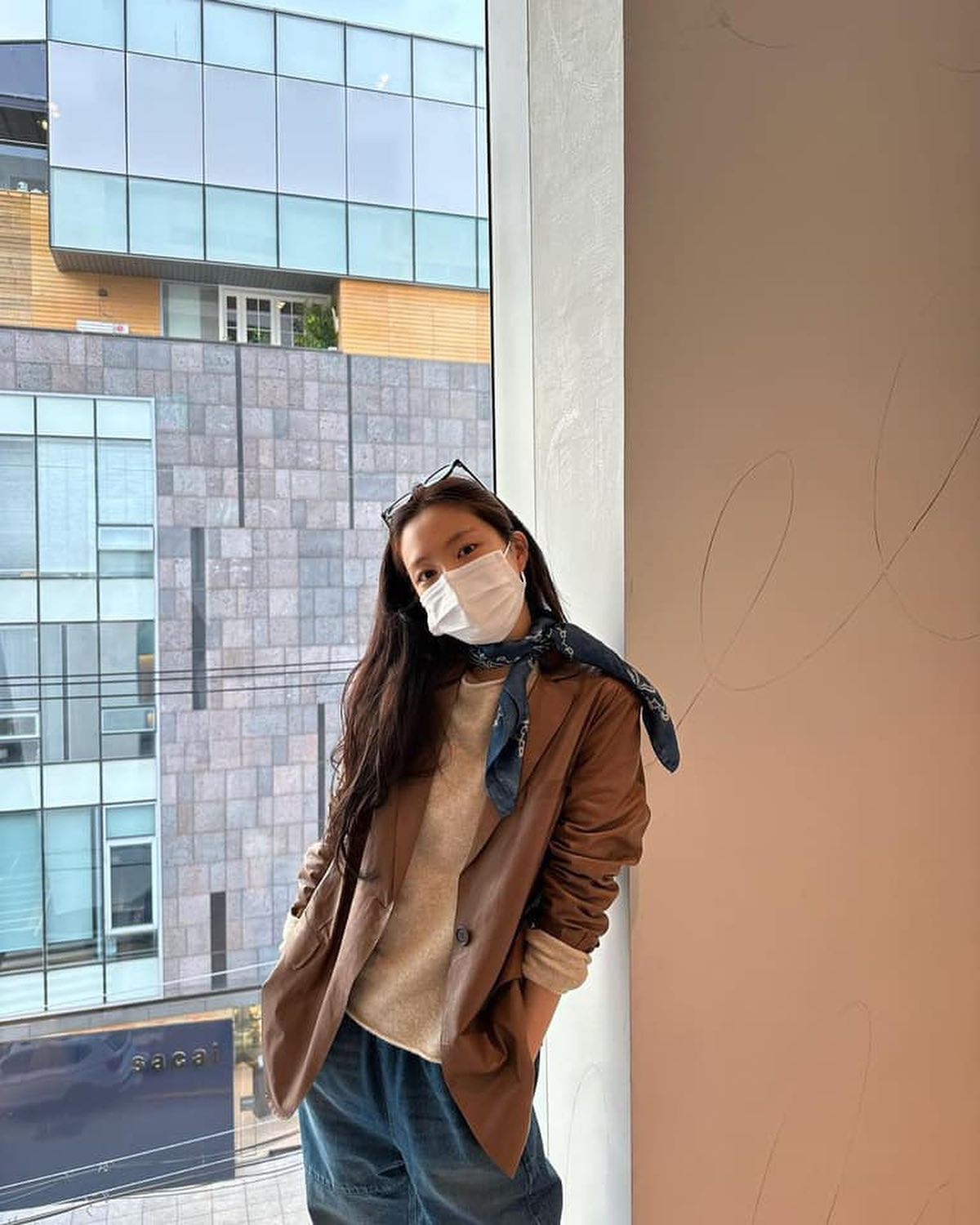 가을 분위기 브라운 블레이져🤎 이미지