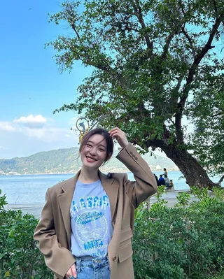 가을 분위기 브라운 블레이져🤎 이미지