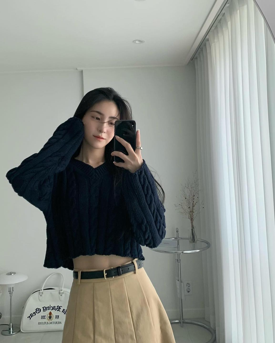몽글 감성🩶🤍주지아 가을 니트룩 이미지