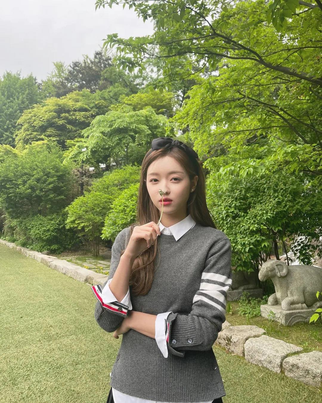 톰브라운하면👩🏻‍✈️🤍 프레피룩 이미지