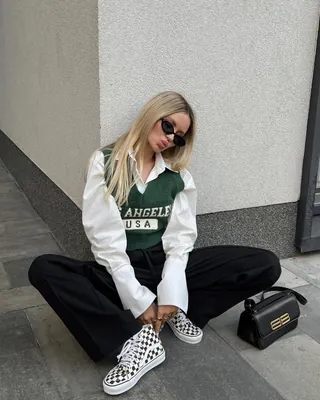 조끼로 레이어드룩🧶💚 이미지
