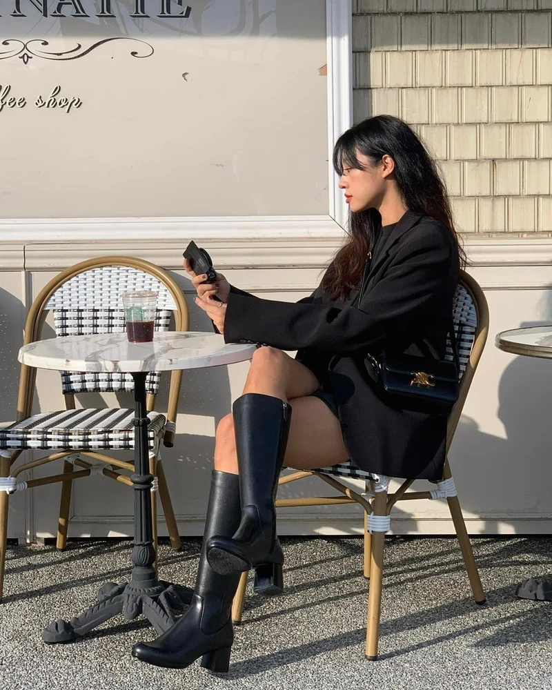 롱부츠&로퍼👢👞가을 분위기룩
쿠에른🤎🖤미니멀+클래식 슈즈 10가지 코디 @롱다리템 #광고 이미지4