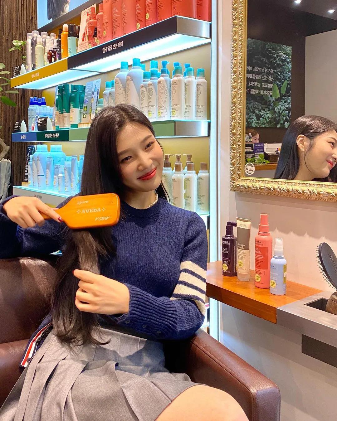 톰브라운하면👩🏻‍✈️🤍 프레피룩 이미지