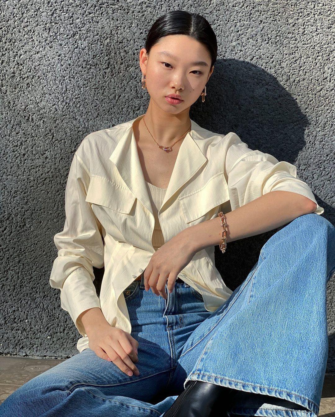 참고하기 좋은🥋 뮬란언니 셔츠룩 이미지