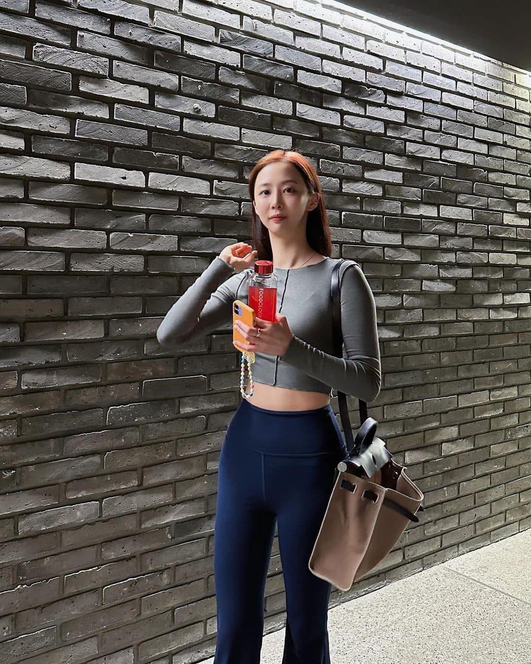 가을에도 운동 자극 레깅스룩🔥 이미지"