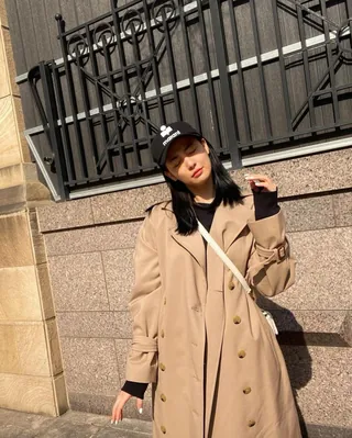 지금이 트렌치 입을 시기🧥🤎 이미지