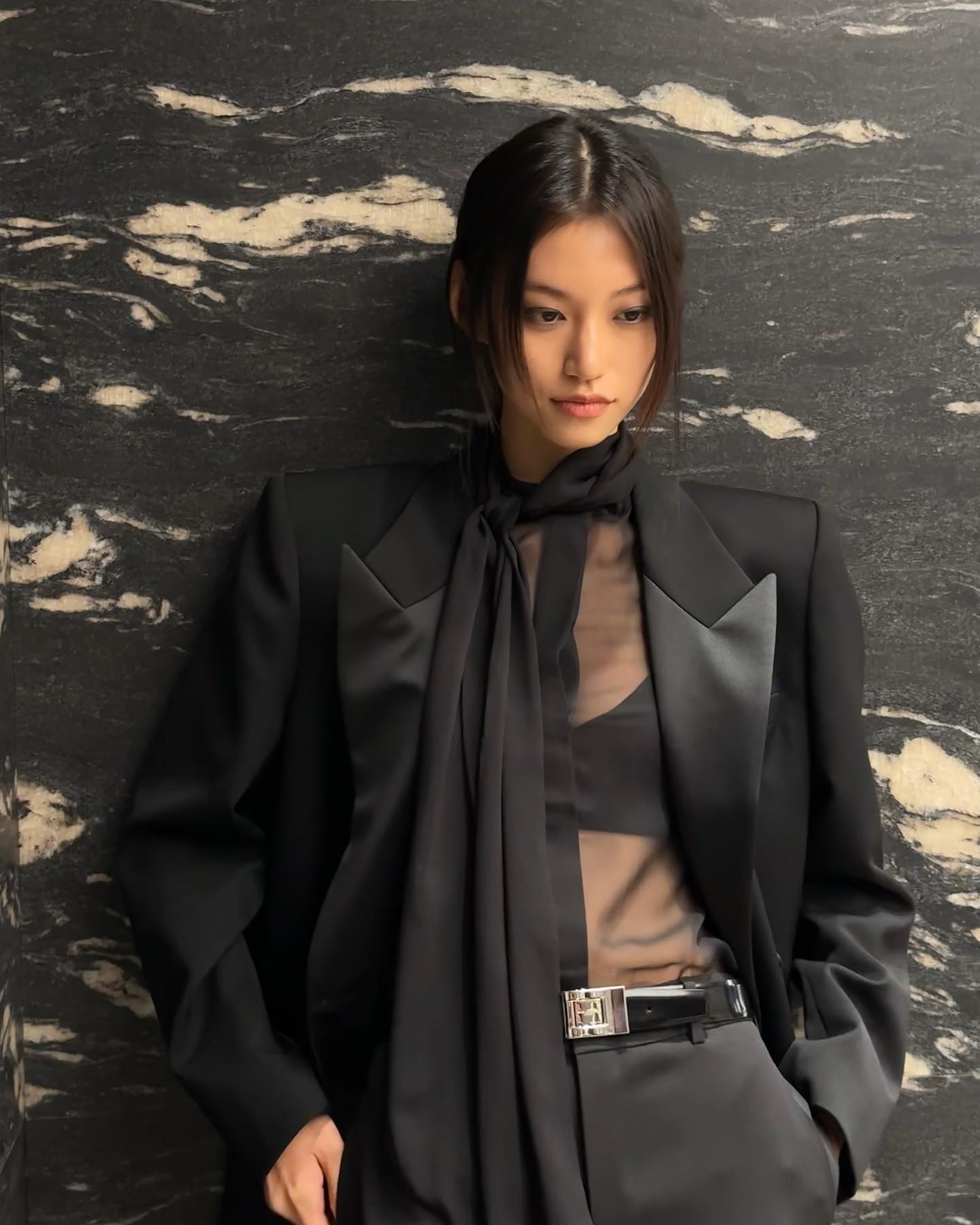 독보적인 시크미🩶🖤생로랑 도연 이미지6