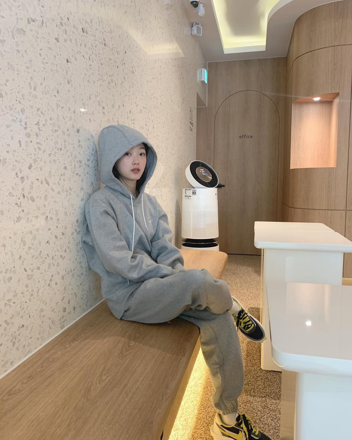 편한 가을 꾸안꾸템🩶회색후드티 이미지3