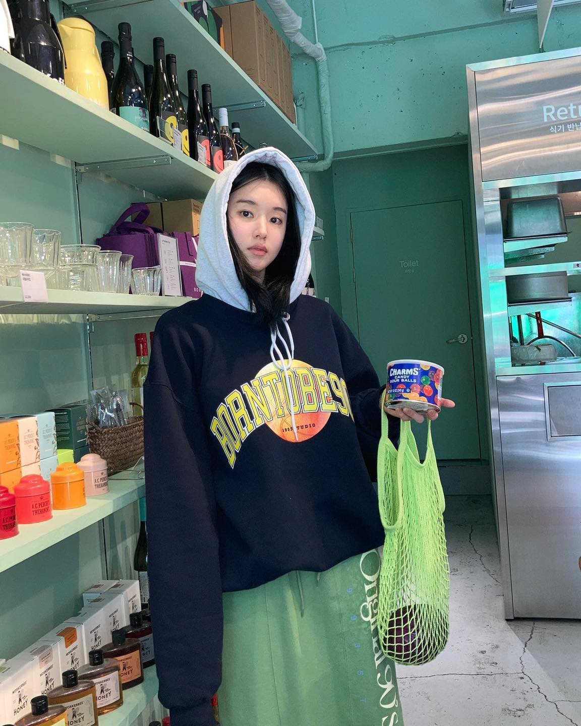 귀염폭발🤎후드 뒤집어쓰기🦦 이미지