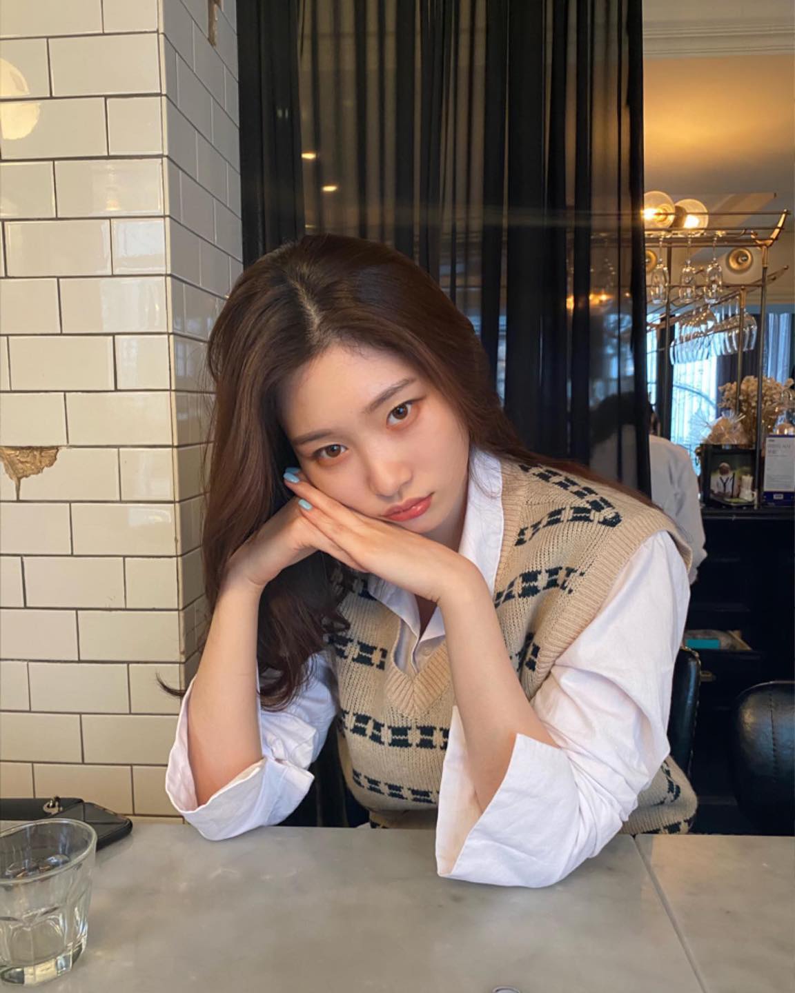 가을 클래식룩🥠셔츠+니트조끼 이미지