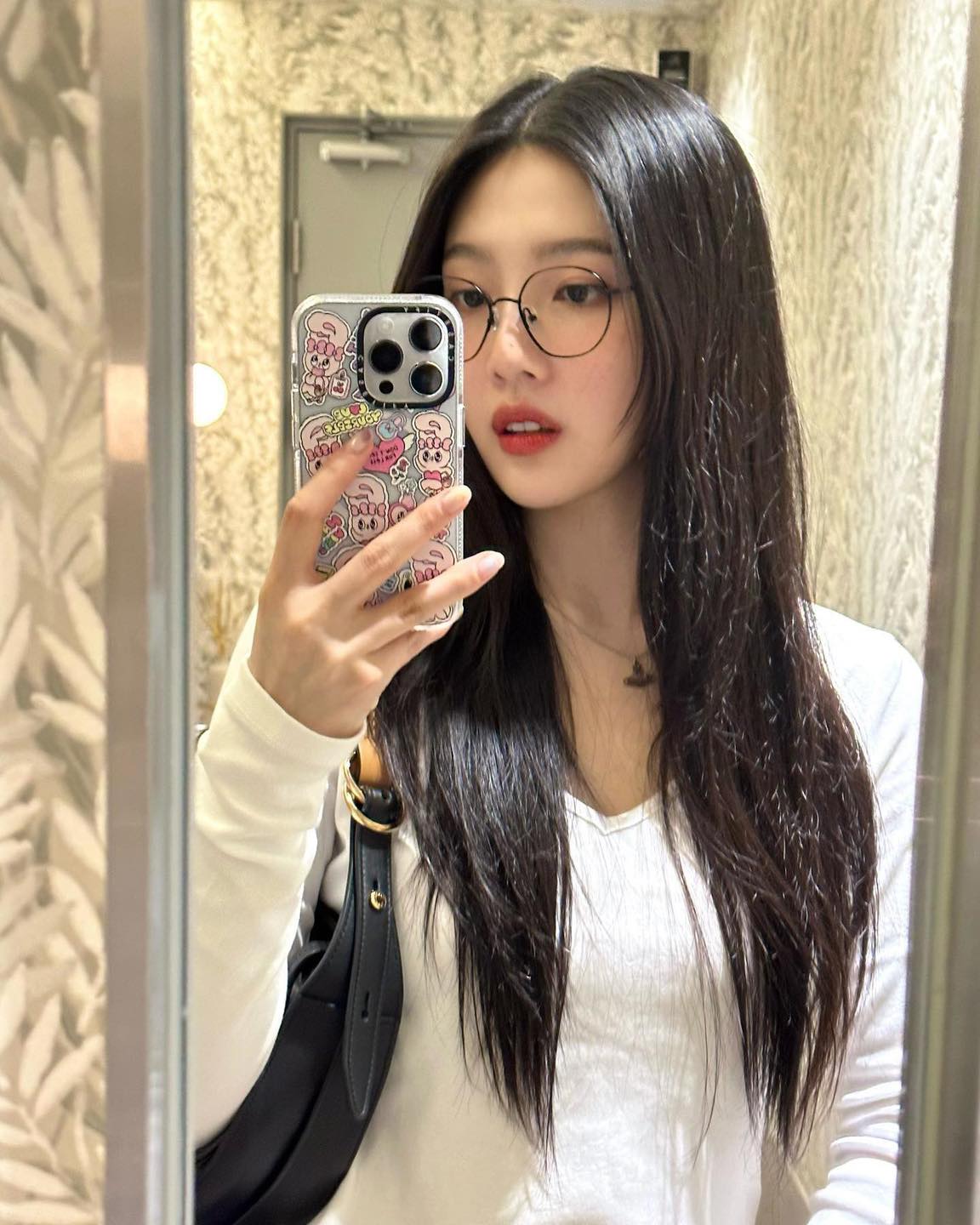 가을 이너로 여리핏 긴팔티🩶💫 이미지