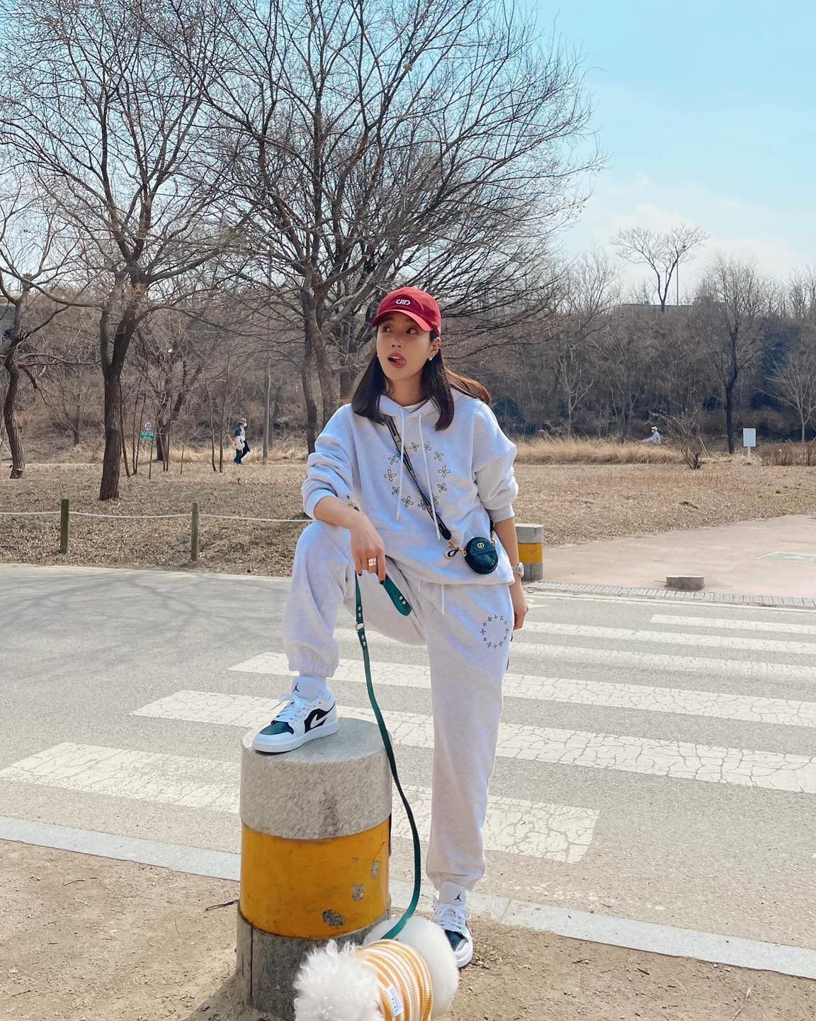 편한 조합🩶후드에 조거팬츠☑️ 이미지