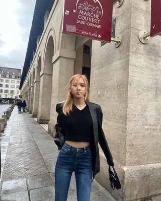 시크한 레더 블레이저 입을래🖤 이미지