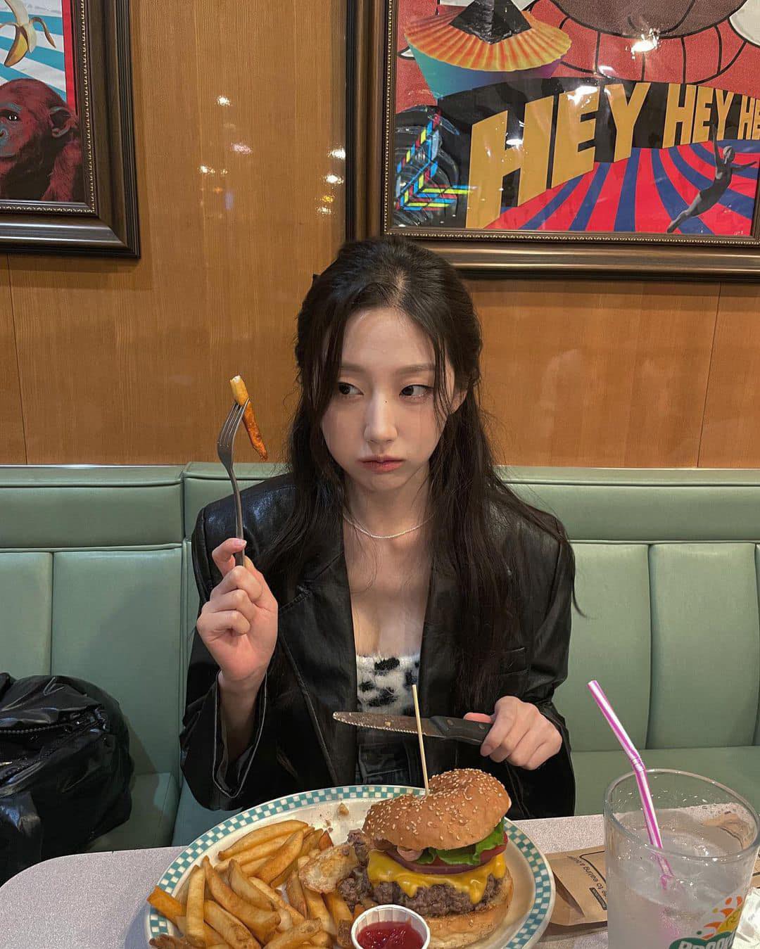 시크한 레더 블레이저 입을래🖤 이미지7