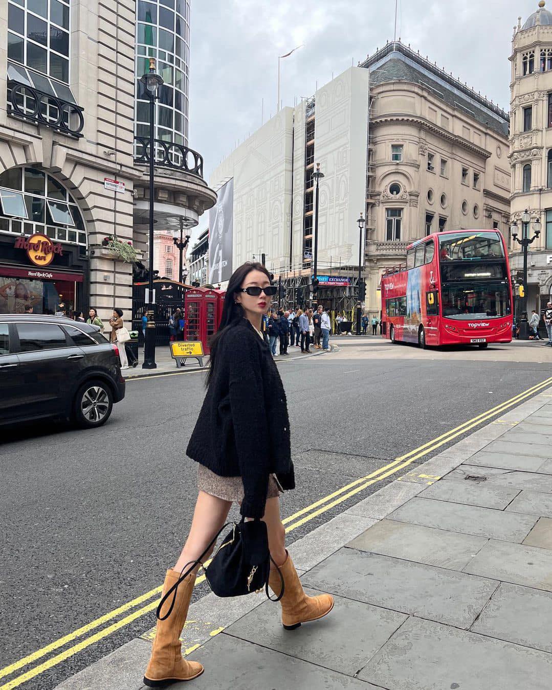 가을무드 스커트에 롱부츠🍂👢 이미지