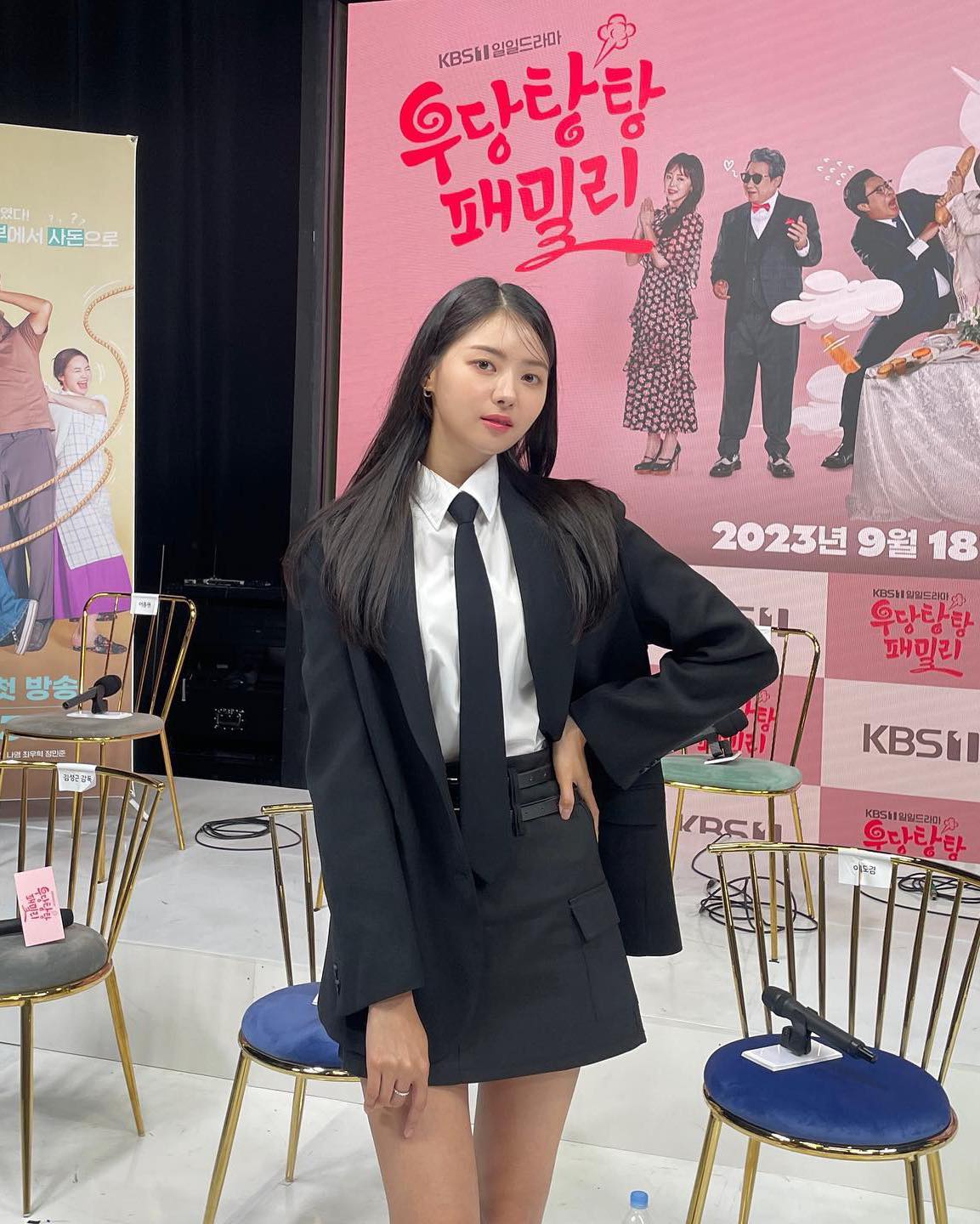 요즘 언니들 핫템@넥타이👔🤍 이미지