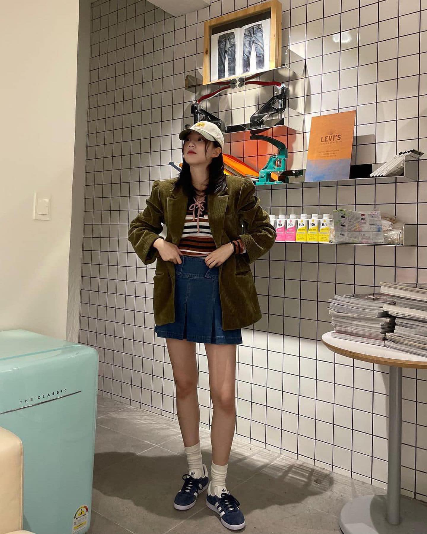 아디다스 신발엔 양말 센스 더해🧦 이미지