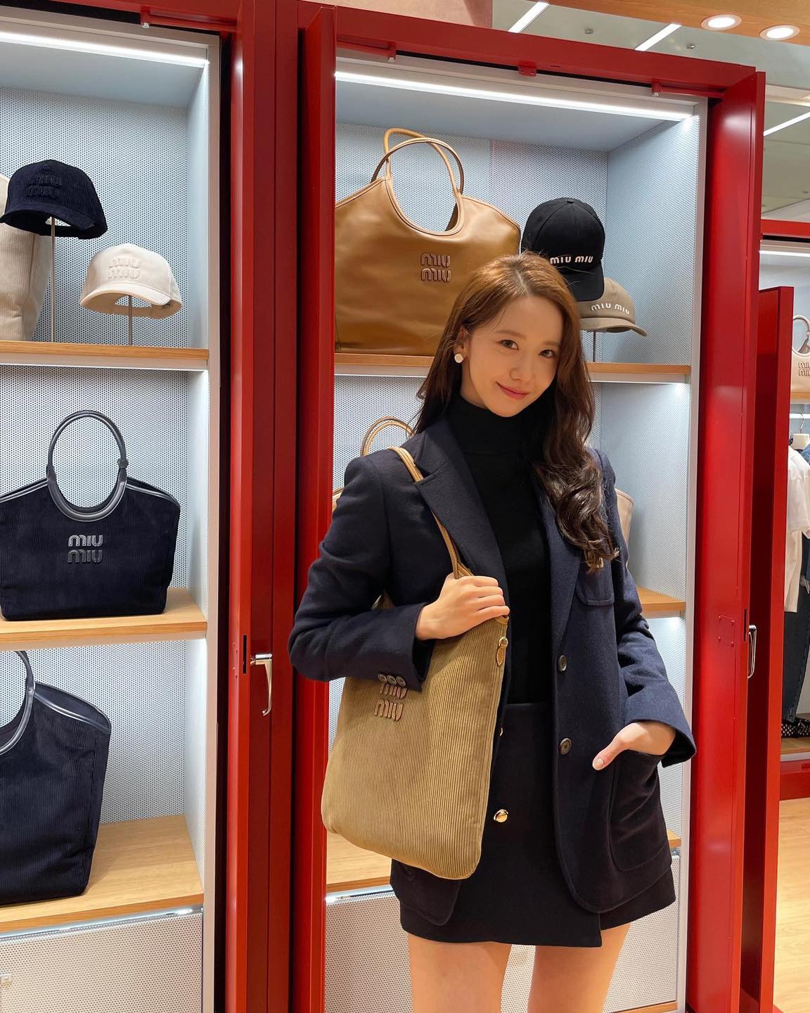 뮤뮤걸들 모인 미우아이비팝업🏠 이미지