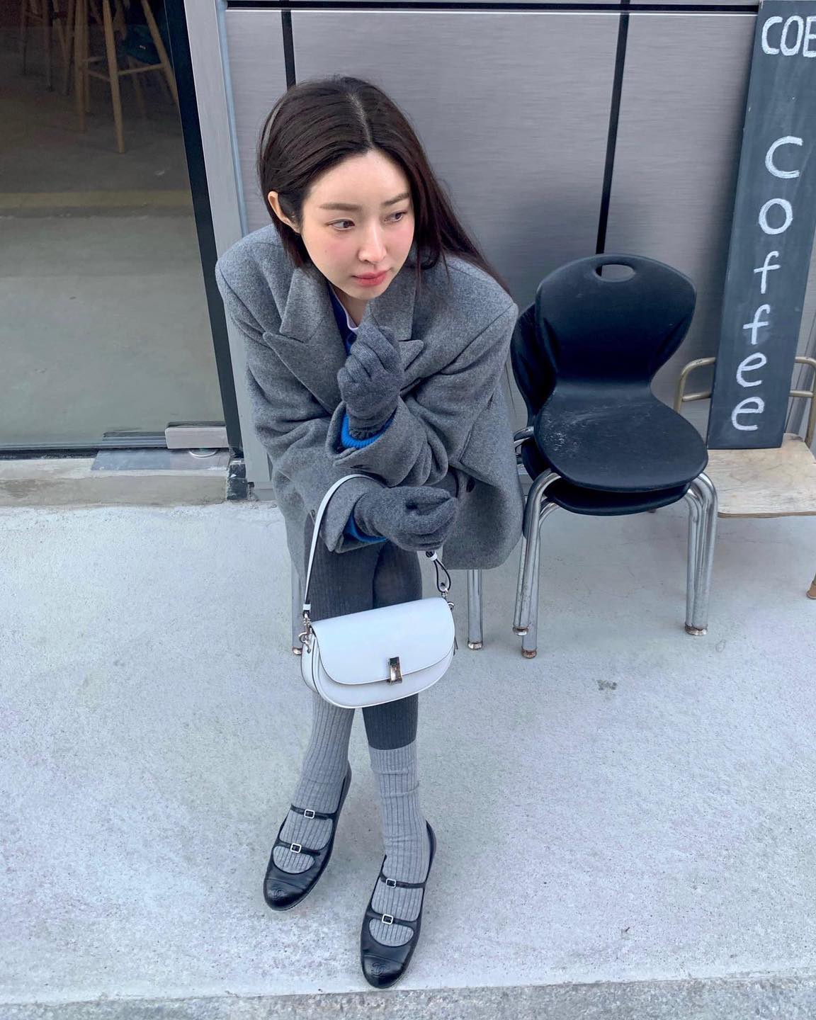 연관 토픽 이미지