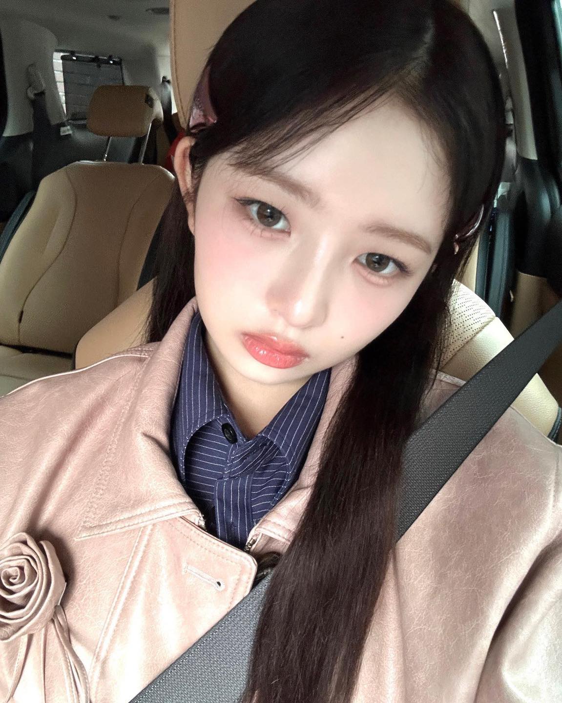 겨울엔 쨍한 립 말고@연하게🍧 이미지