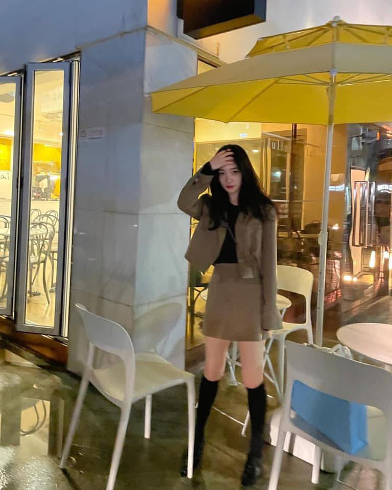 여리여리한 니삭스 더하기🧦🖤 이미지3