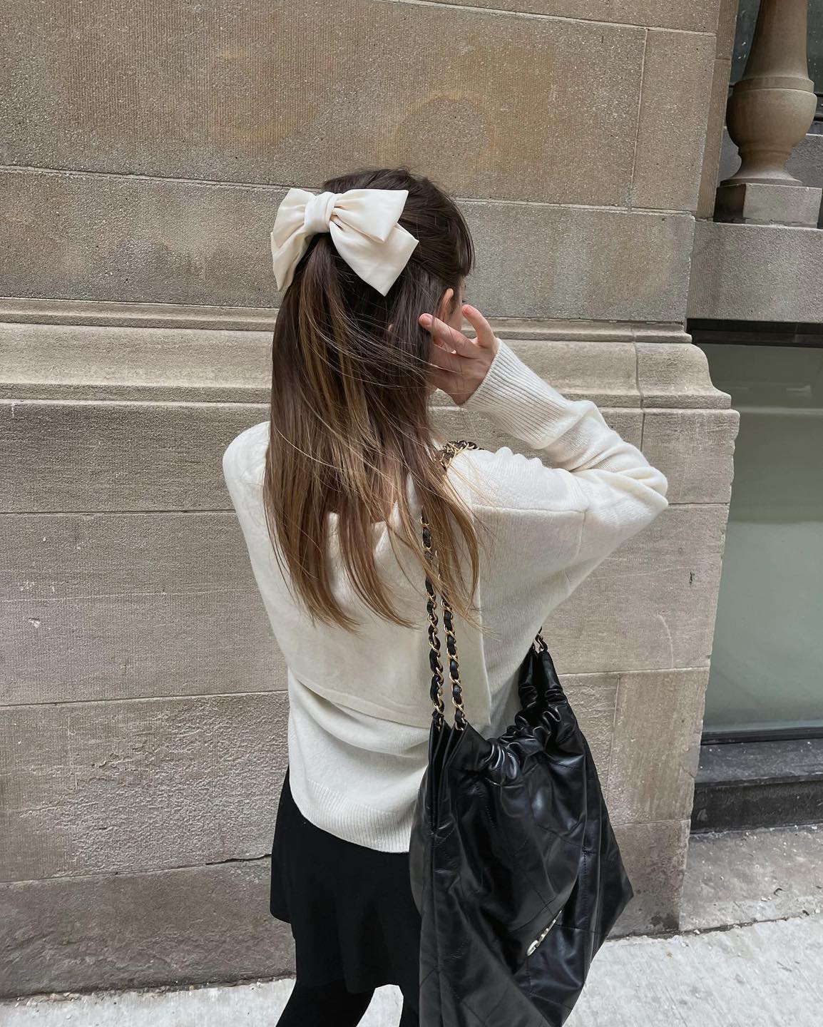 리본 반묶음으로 러블리하게🎀🤍 이미지