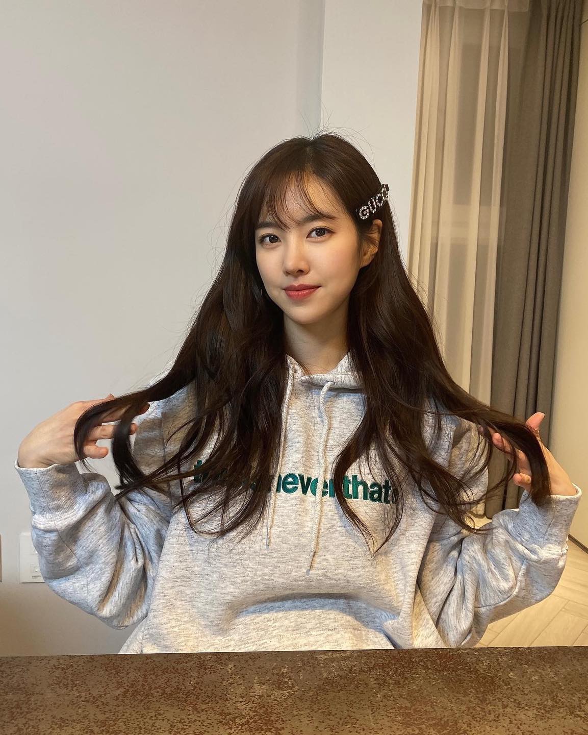 겨울에 브랜드 회색 후드는 기본🩶 이미지5