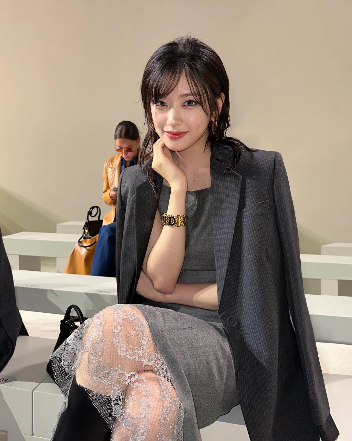 연관 토픽 이미지